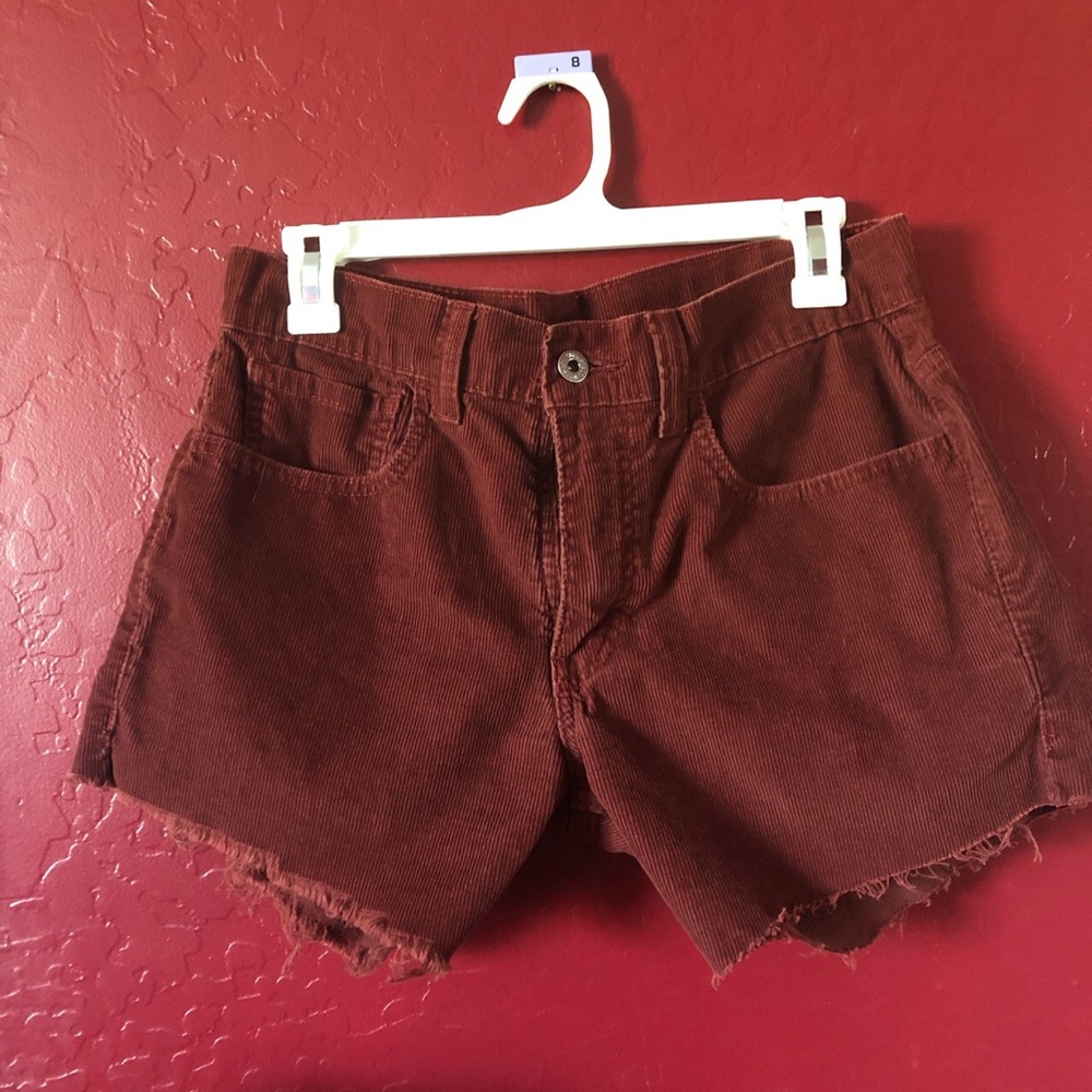 Maroon corduroy Levi’s cutoffs